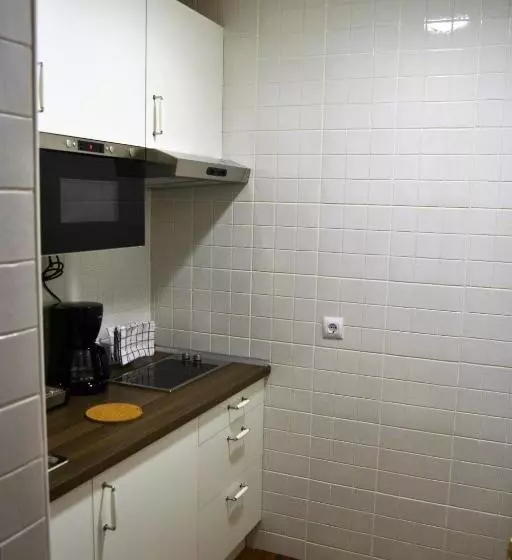 اتاق لوکس خانوادگی, Hostal Jentoft