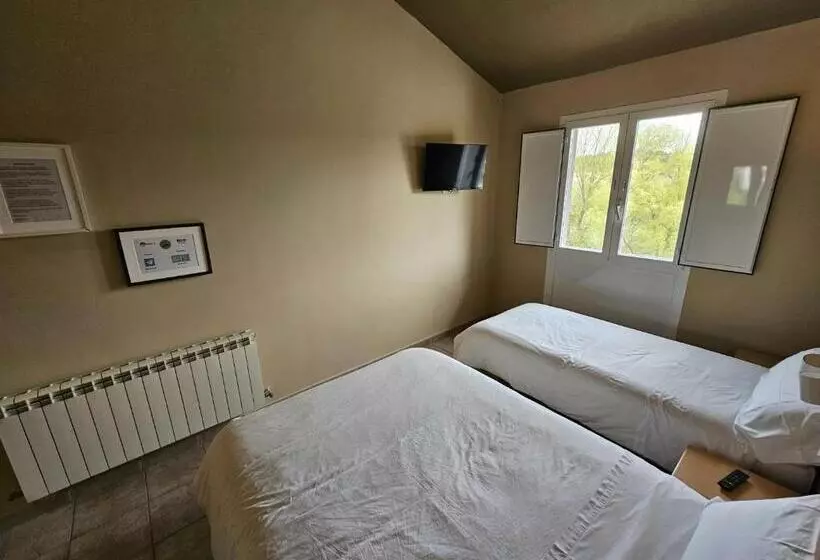 スタンダードトリプルルーム, Hostal Jp Y Estudios