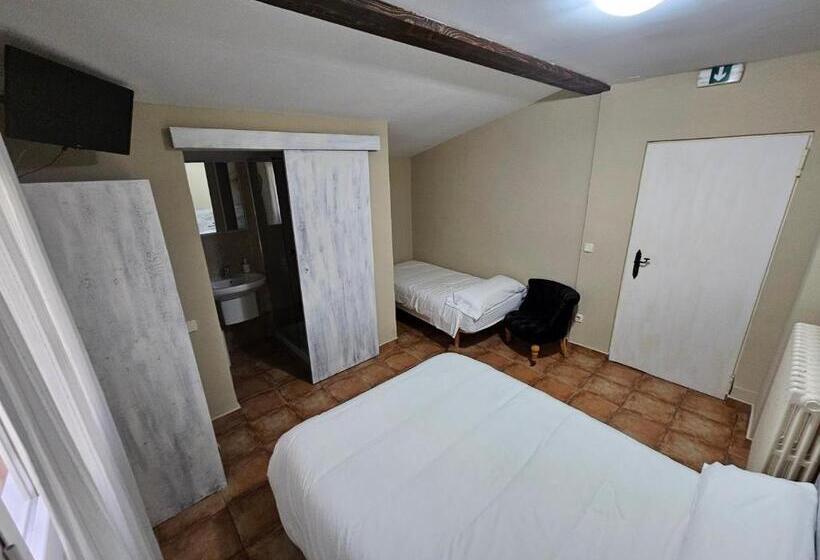 اتاق استاندارد سه نفره, Hostal Jp Y Estudios