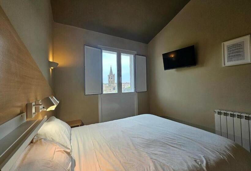 Номер Стандарт, Hostal Jp Y Estudios