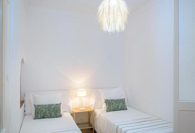 １階のスタンダードルーム, Hostal La Calzada