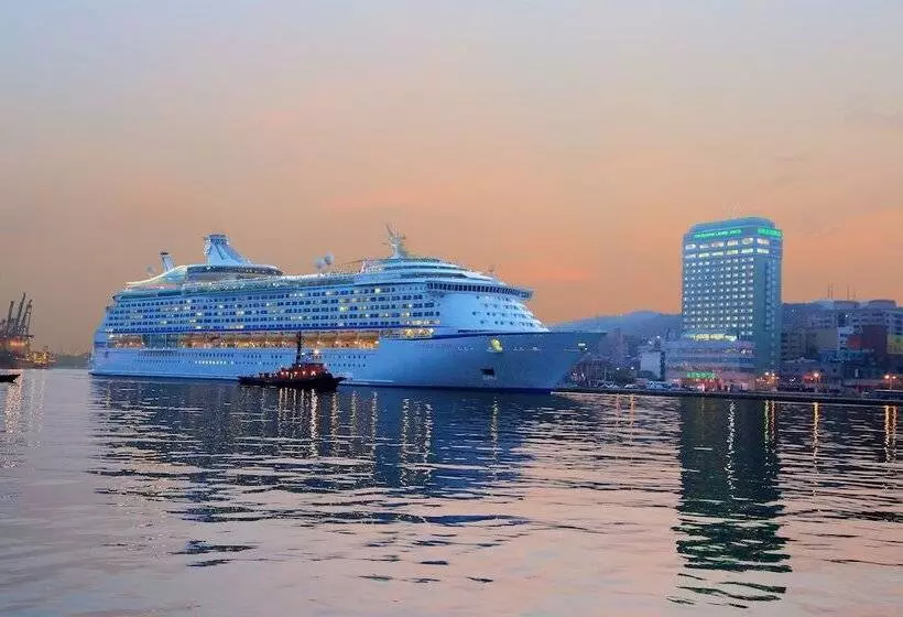 اتاق استاندارد سه تخته با چشمانداز, Evergreen Laurel Hotel Keelung
