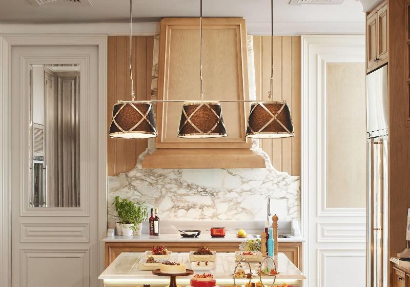 اتاق خانوادگی, Evergreen Laurel Hotel Keelung