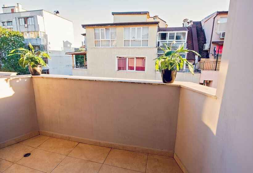 バルコニー付きスタンダードルーム, Family Hotel Gran Ivan