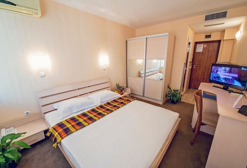 اتاق استاندارد با بالکن, Family Hotel Gran Ivan