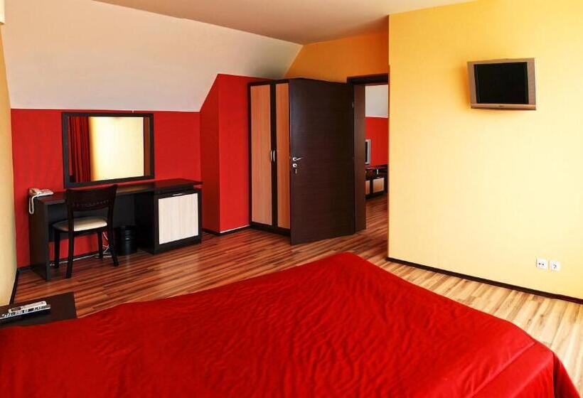 شقة غرفة واحدة, Jasmin