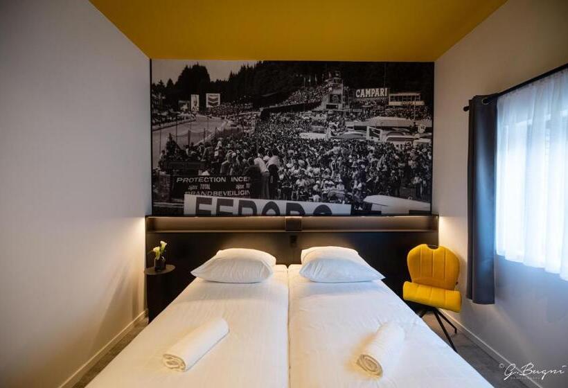 Номер Superior, La Reine Hôtel, City Centre