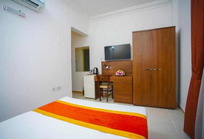 اتاق استاندارد با تخت بزرگ, La Villa Palace