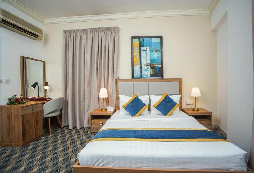 سوییت, La Villa Palace