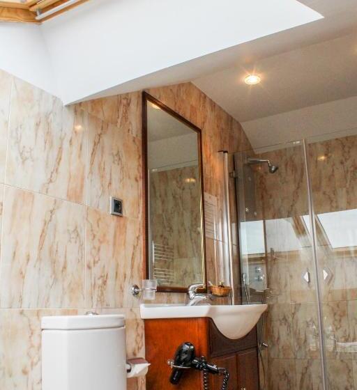 高级大房间, Mirador De Moriyón