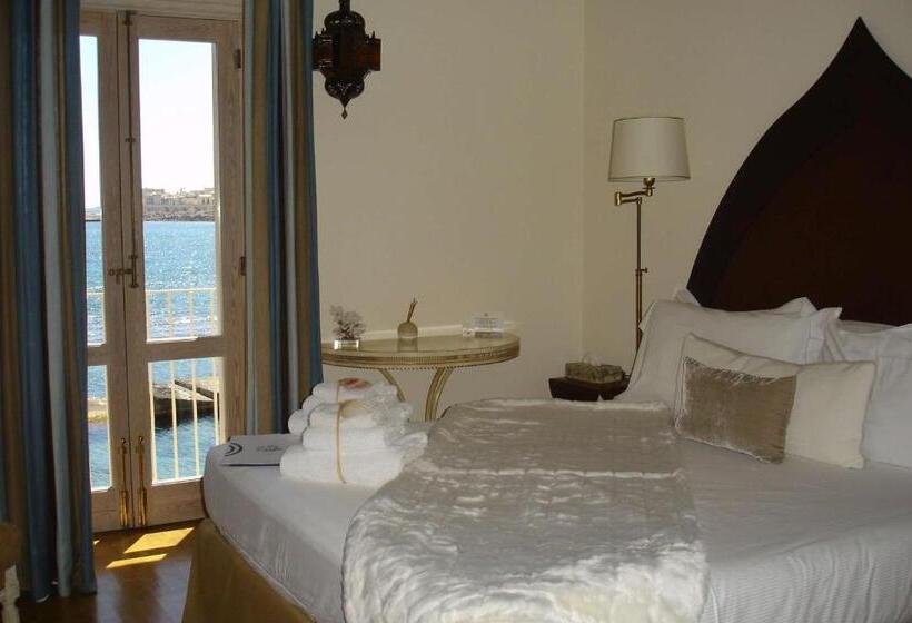 اتاق سوپریور با چشم‌انداز دریا, Musciara Siracusa Resort
