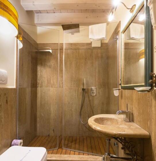 اتاق استاندارد یک نفره با چشم‌انداز دریا, Musciara Siracusa Resort