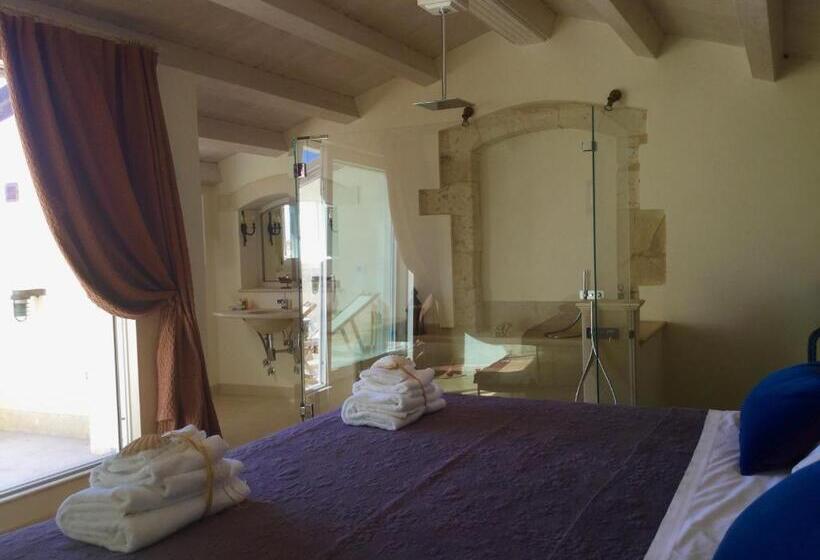 اتاق لوکس با تخت بزرگ, Musciara Siracusa Resort