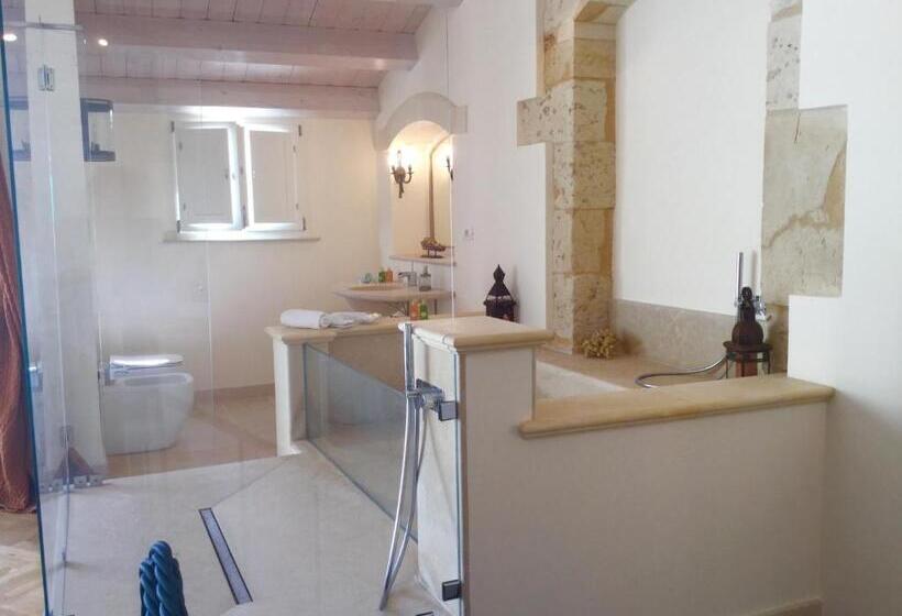 اتاق لوکس با تخت بزرگ, Musciara Siracusa Resort