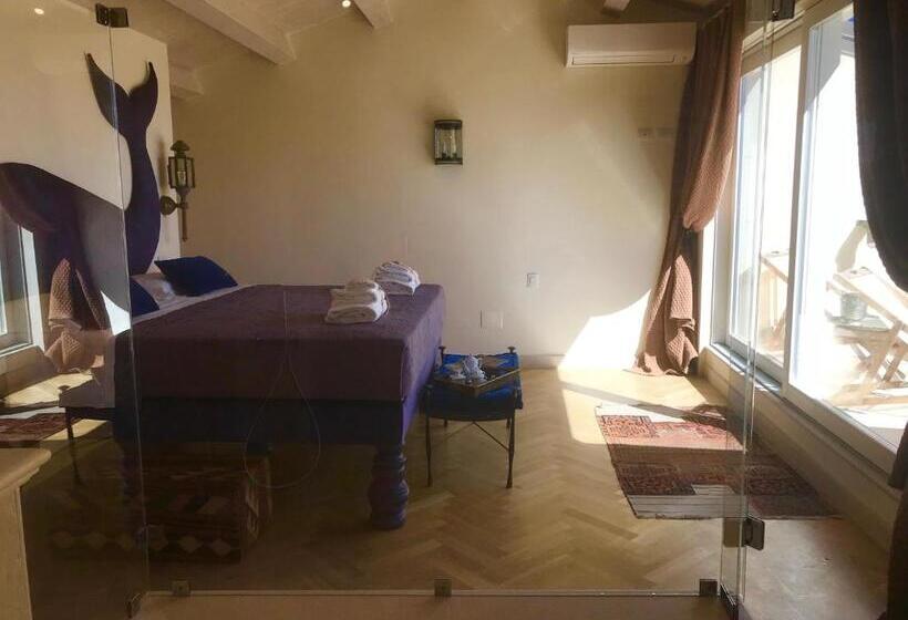 اتاق لوکس با تخت بزرگ, Musciara Siracusa Resort