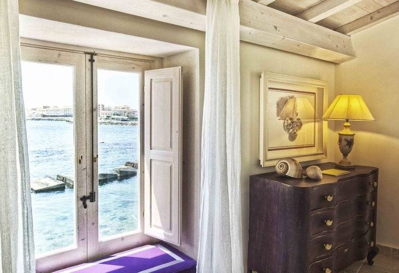 سوییت با چشم‌انداز دریا, Musciara Siracusa Resort