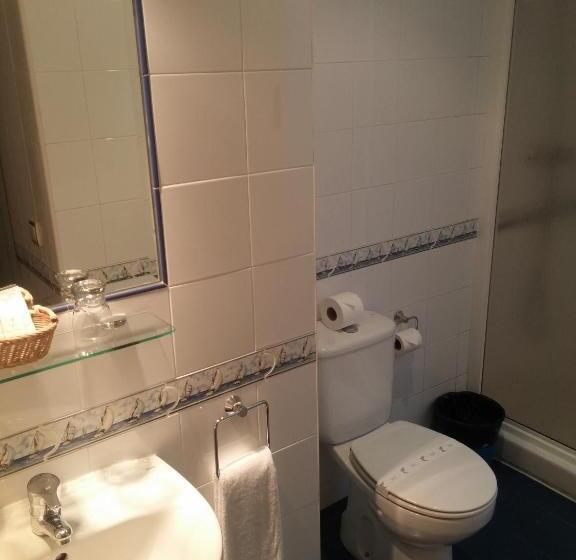 스탠다드 트리플 룸, Náutico