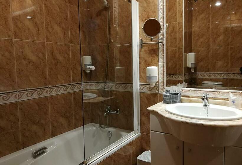 Номер Стандарт Индивидуальный, Playa Compostela