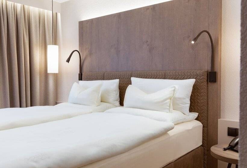 スタンダードルーム, Rita