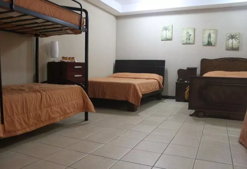 اتاق خانوادگی, Santa Maria Inn