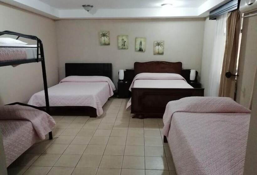 غرفة عائلية, Santa Maria Inn