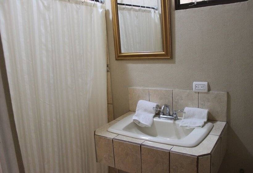 غرفة قياسية فردية, Santa Maria Inn