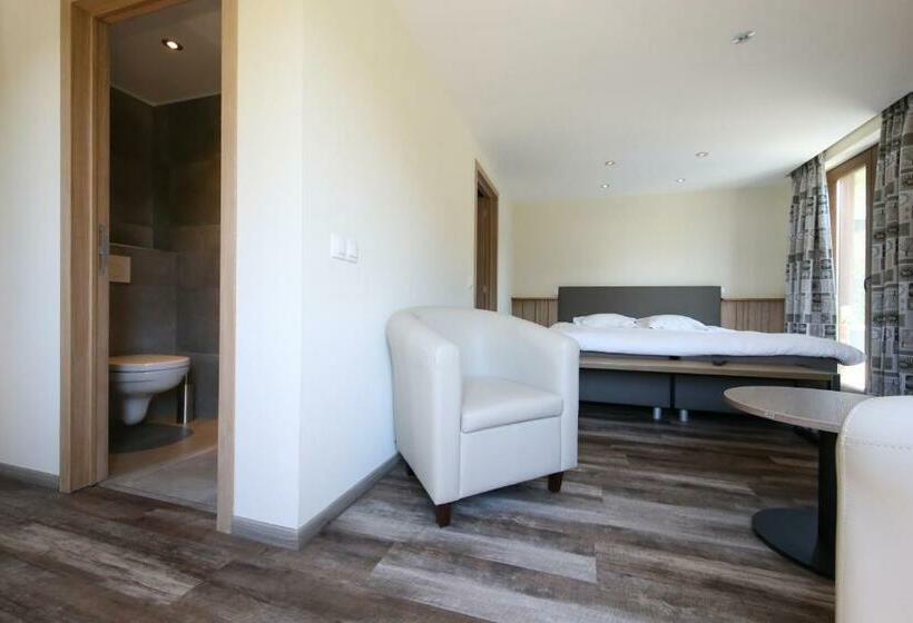 스탠다드 자쿠지 룸, Val De La Cascade