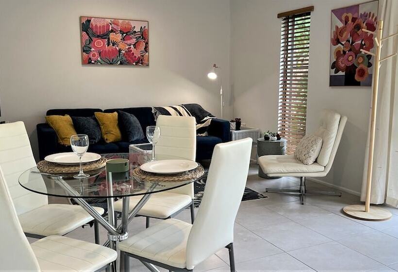 Апартаменты Superior 1 Спальня, Lychee Tree Holiday Apartments