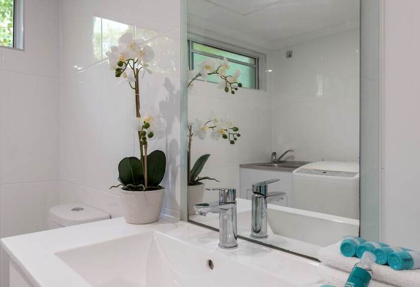 Апартаменты 1 Спальня, Lychee Tree Holiday Apartments