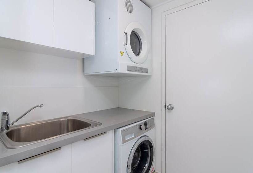 침실 2개 아파트, Mandalay Luxury Beachfront Apartments