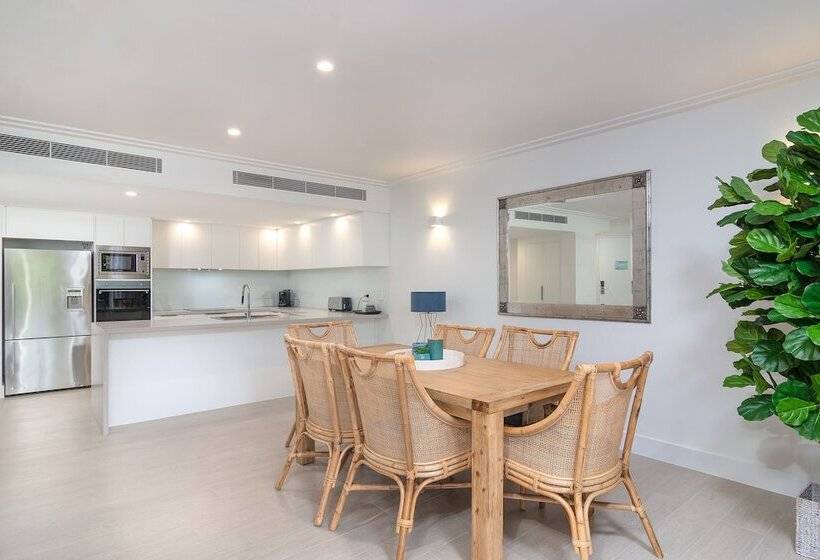 3 베드룸 이그제큐티브 아파트, Mandalay Luxury Beachfront Apartments