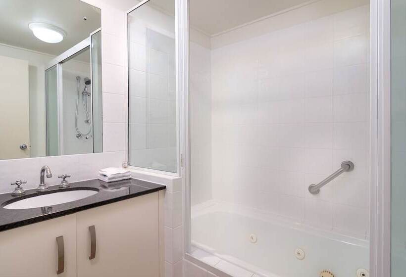 침실 1개 아파트, Mandalay Luxury Beachfront Apartments