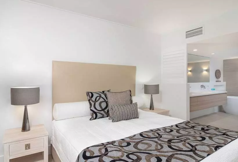 آپارتمان مدیریتی 3 خوابه, Mandalay Luxury Beachfront Apartments