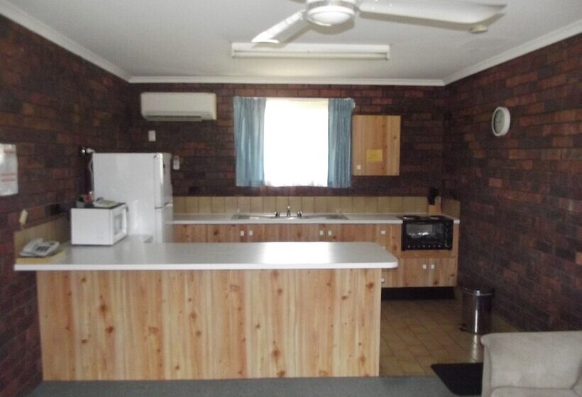 套房, Bridge Street Motor Inn