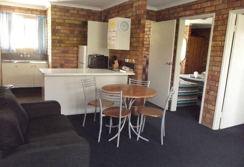 带2个卧室的套房, Bridge Street Motor Inn