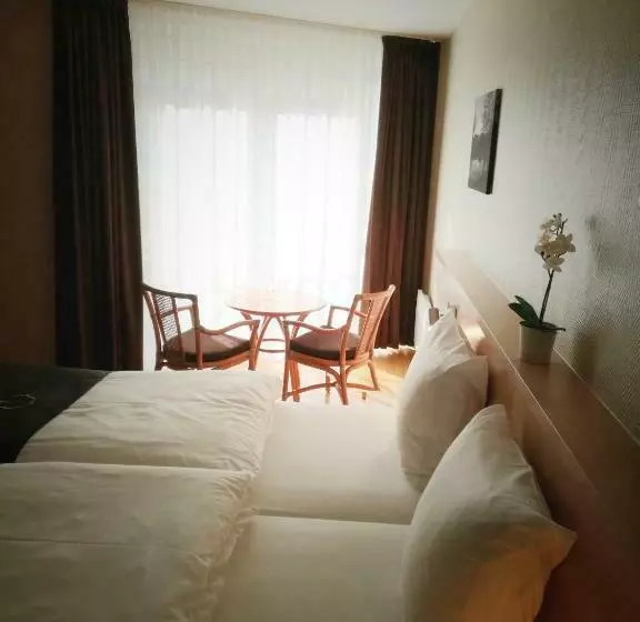 Chambre Standard, Park Hotel Kelmis