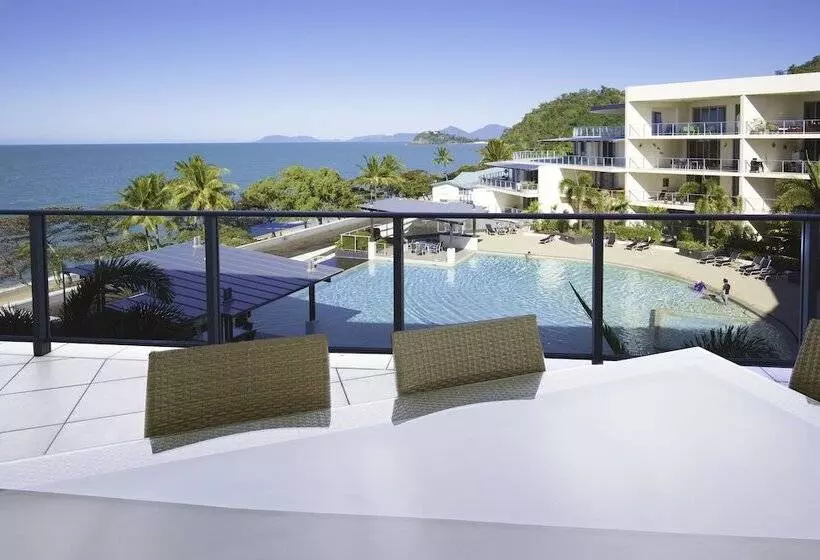 海の見える２ベッドルームアパートメント, Vue Apartments Trinity Beach