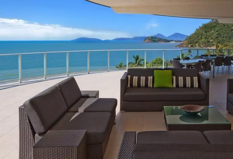 １ベッドルームペントハウスアパート, Vue Apartments Trinity Beach