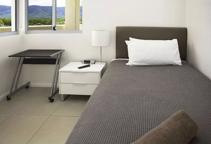 海の見える２ベッドルームアパートメント, Vue Apartments Trinity Beach