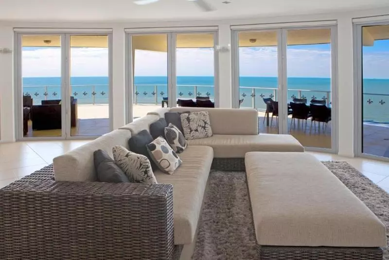 １ベッドルームペントハウスアパート, Vue Apartments Trinity Beach