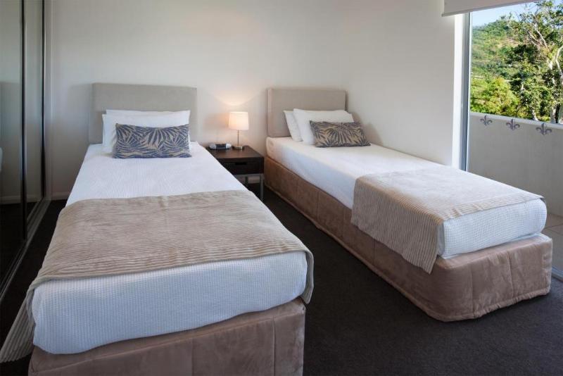 Апартаменты 3 Спальни, Vue Apartments Trinity Beach