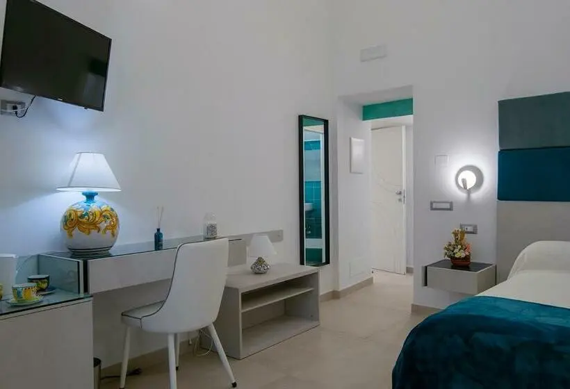 اتاق سوپریور, Atrani Rooms