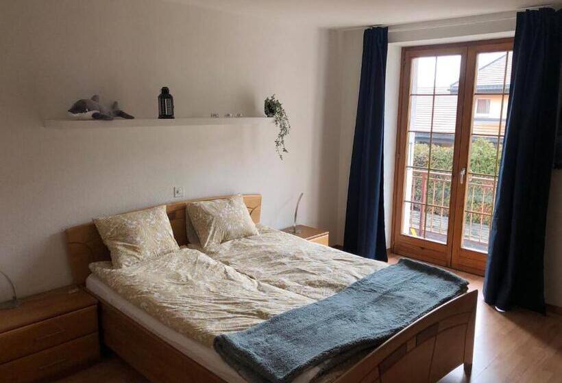 Апартаменты 3 Спальни, Auberge Les Rangs