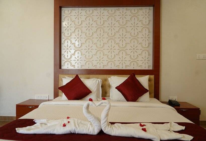Номер Deluxe, Coral Beach Resort