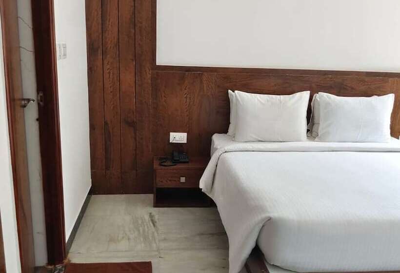 Номер Deluxe, Coral Beach Resort