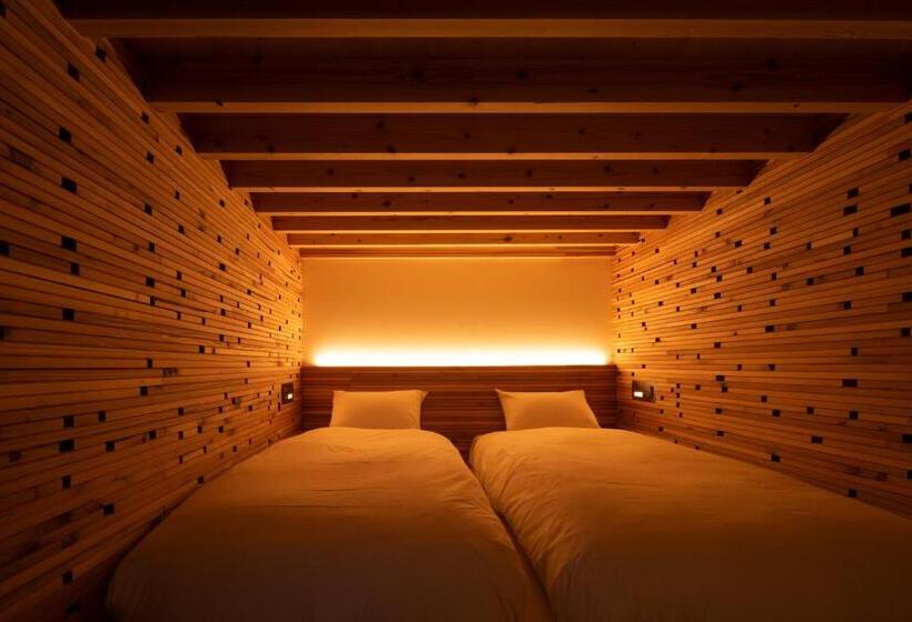 プレミアム４ベッドルーム, Cup Of Tea Ensemble