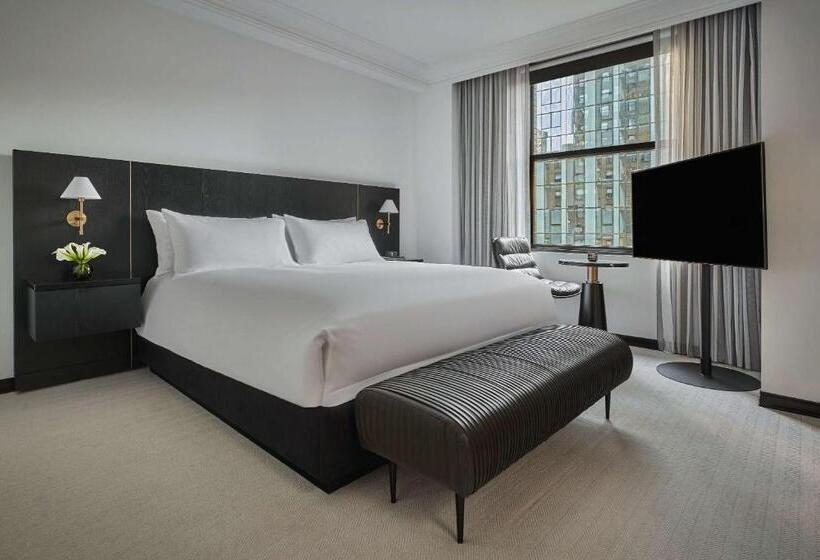 سوئیت با چشم‌انداز رودخانه, Pendry Chicago