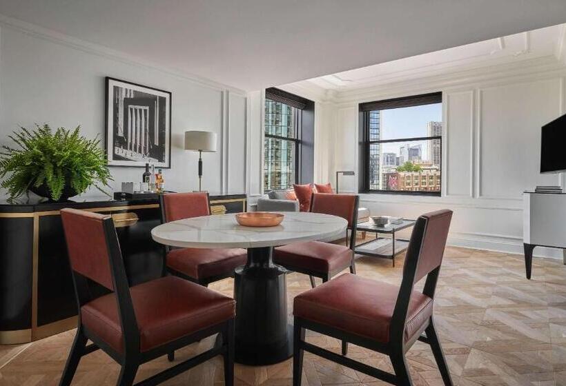 سوئیت برای معلولان, Pendry Chicago