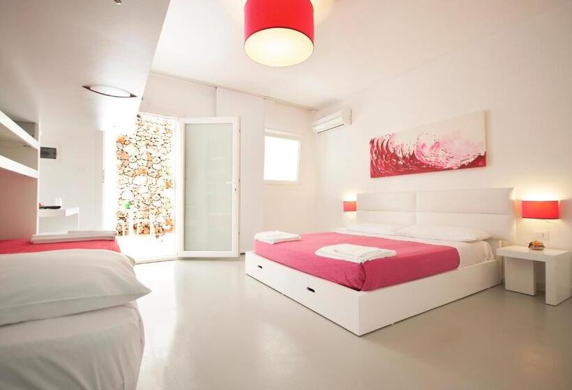 חדר קלאסי לארבעה, Beach Salento