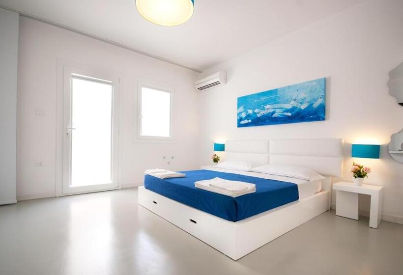 חדר קלאסי לארבעה, Beach Salento